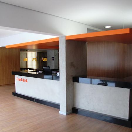 Vista Inn Express Contagem Exterior photo