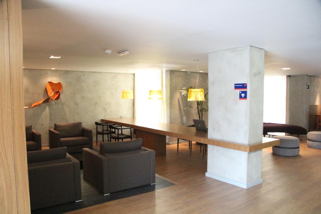 Vista Inn Express Contagem Exterior photo
