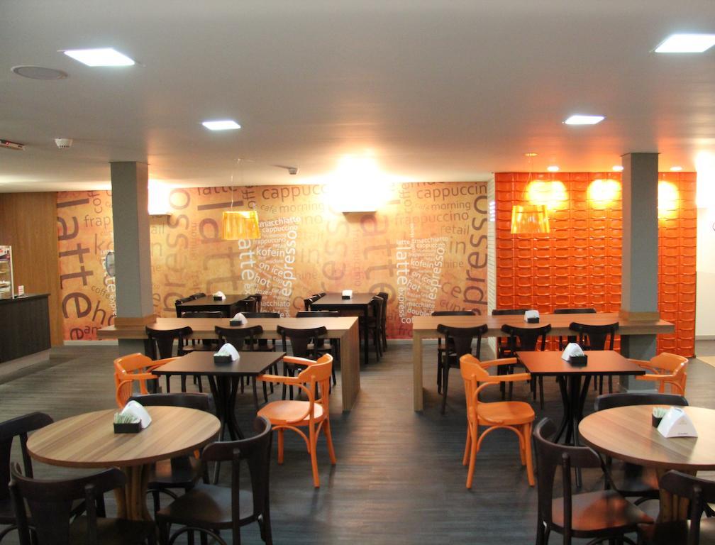 Vista Inn Express Contagem Exterior photo
